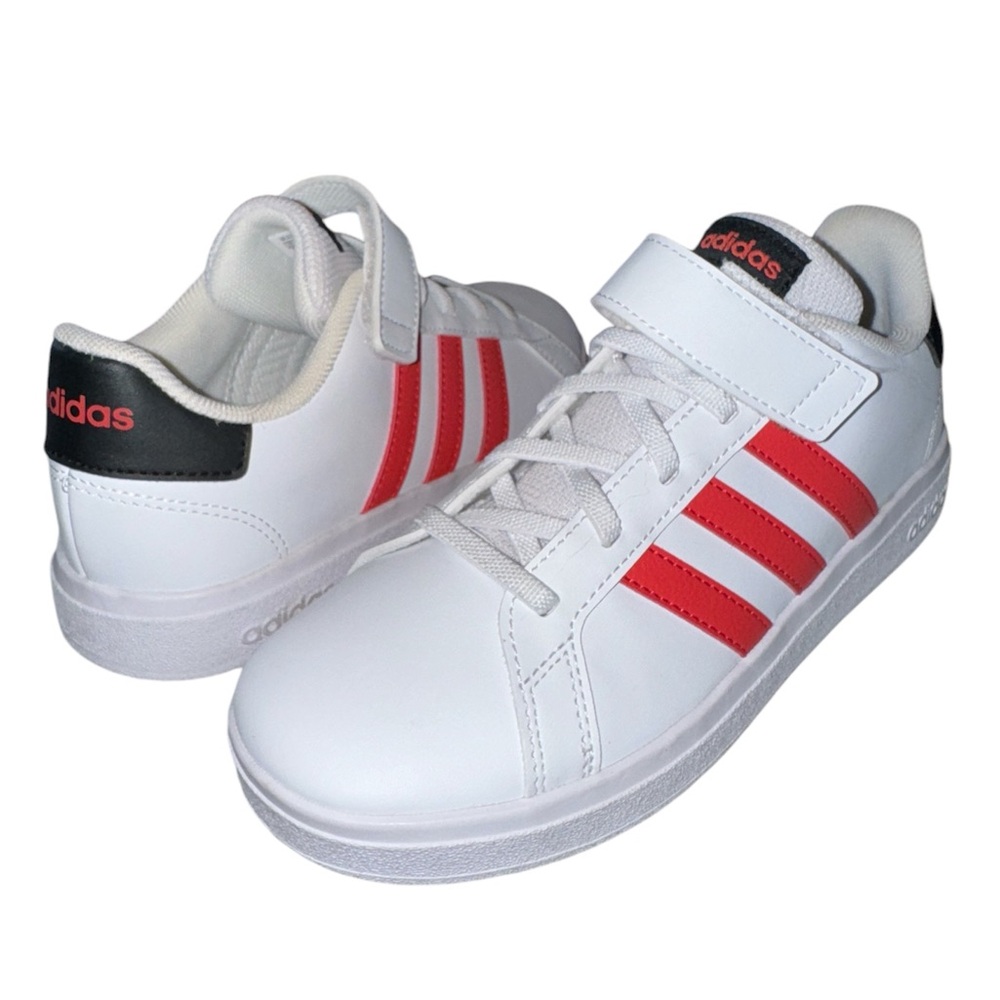 🚩SOLD🚩Adidas grand court 2.0 (kids 3)